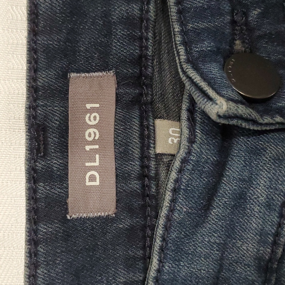 DL 1961 Russell slim straight  Blue Jeans - Picture 6 of 14